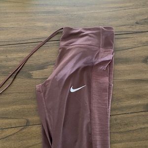 NIKE Women’s leggings